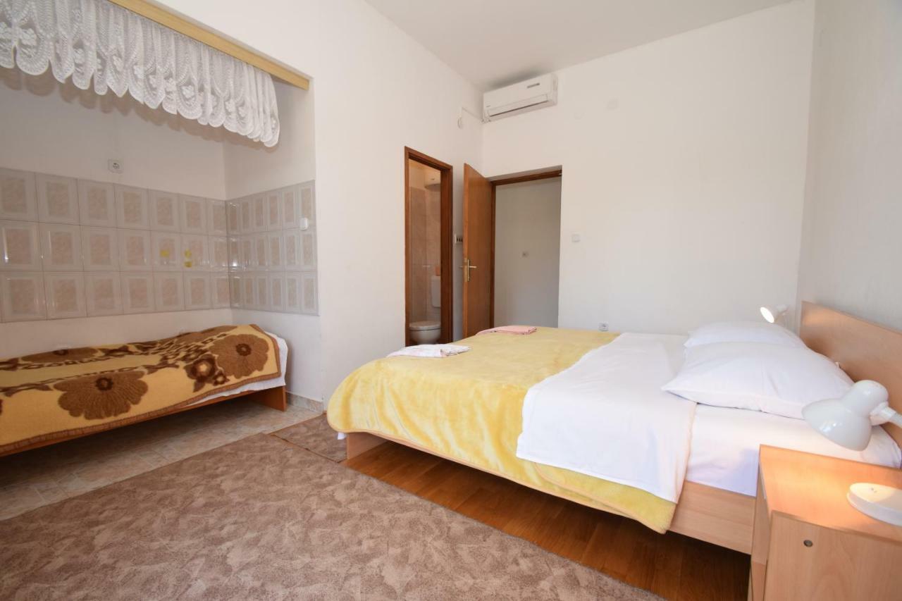 ستاريغغاد باكلينتسا Apartments Ivan المظهر الخارجي الصورة