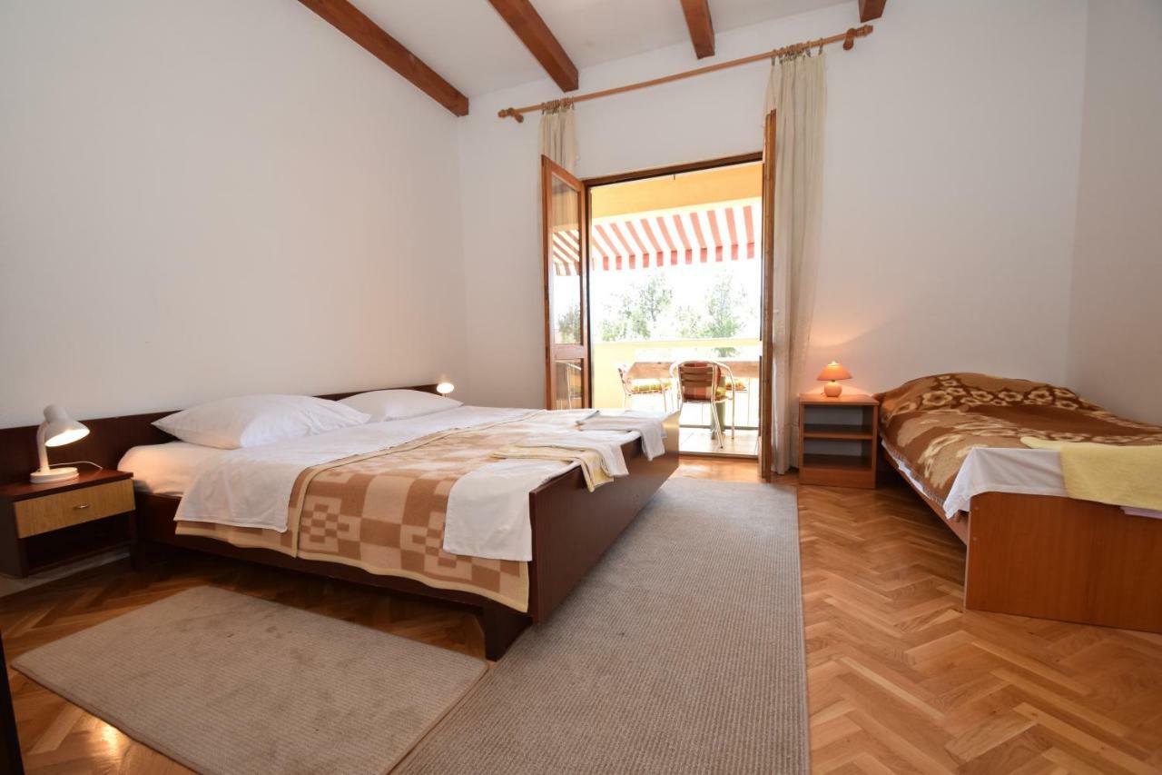 ستاريغغاد باكلينتسا Apartments Ivan المظهر الخارجي الصورة